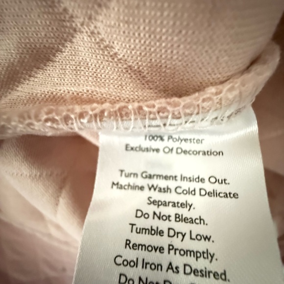 Eddie Bauer Light Pink Quilted Women's Sweatshirt - Picture 3 of 3